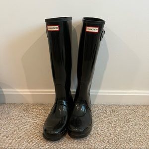 Hunter Knee high glossy black rain boots